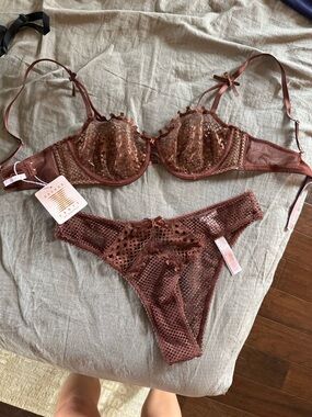Savage X Fenty STARLET NIGHTS Bra & Panty / Lingerie Set - Brown/Rose Gold Foil